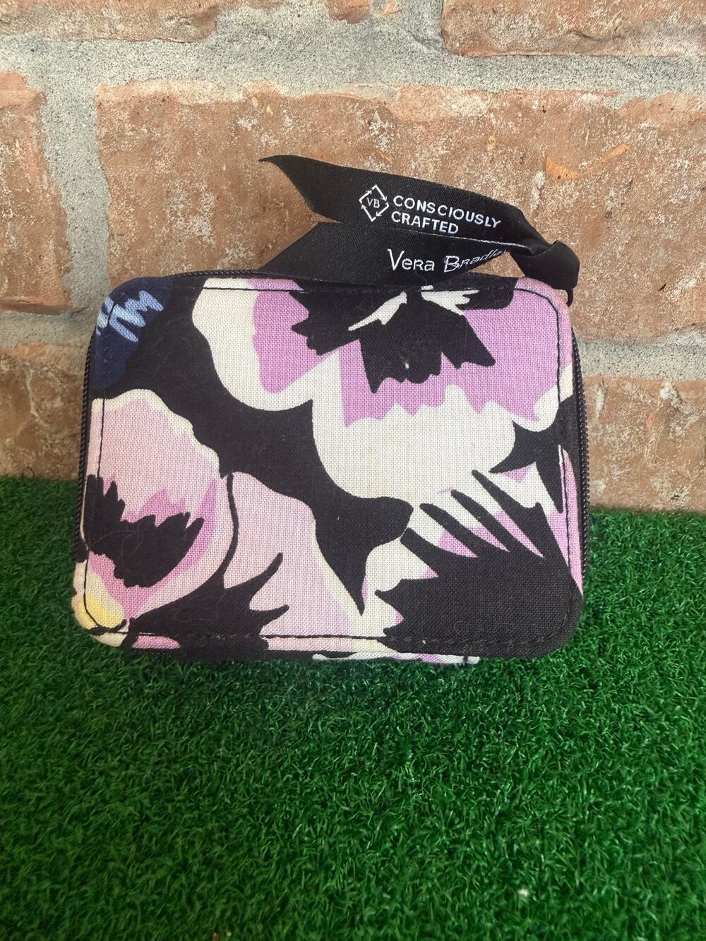 Vesta Bradley Plum Pansies Travel Pill Case Organizer 8 Day Quilted Floral Pouch